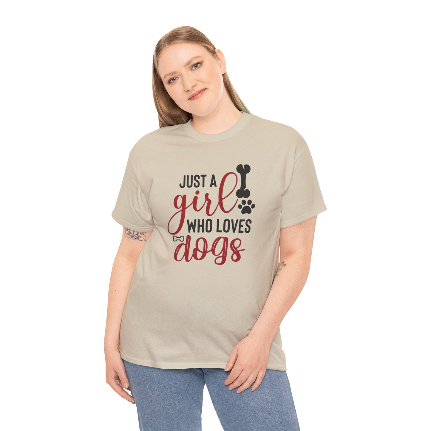 Just a Girl Who Loves Dogs, women Heavy Cotton Tee