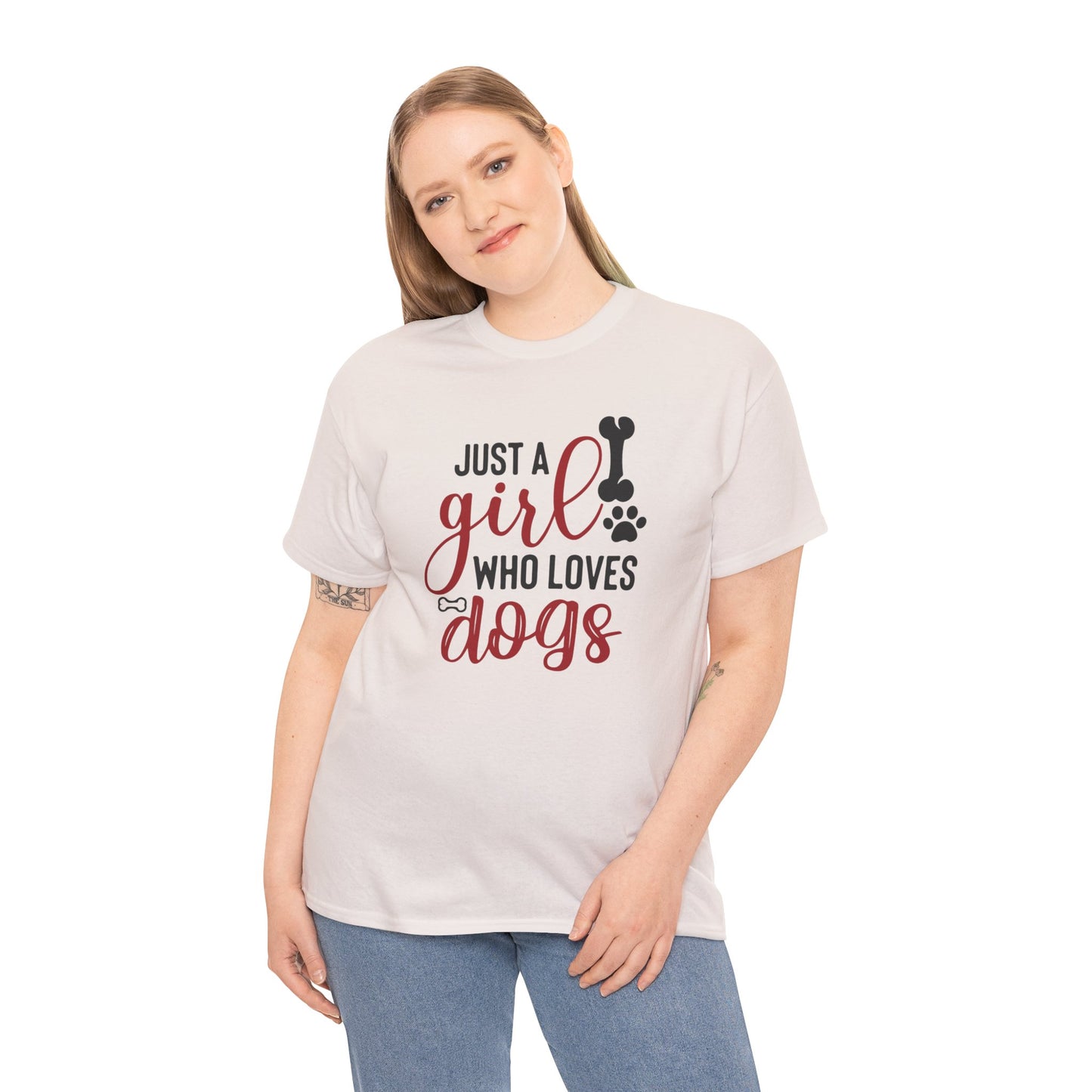 Just a Girl Who Loves Dogs, women Heavy Cotton Tee