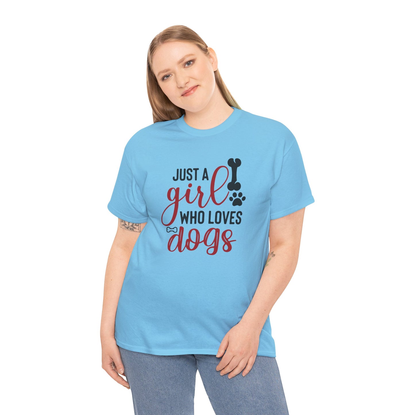 Just a Girl Who Loves Dogs, women Heavy Cotton Tee